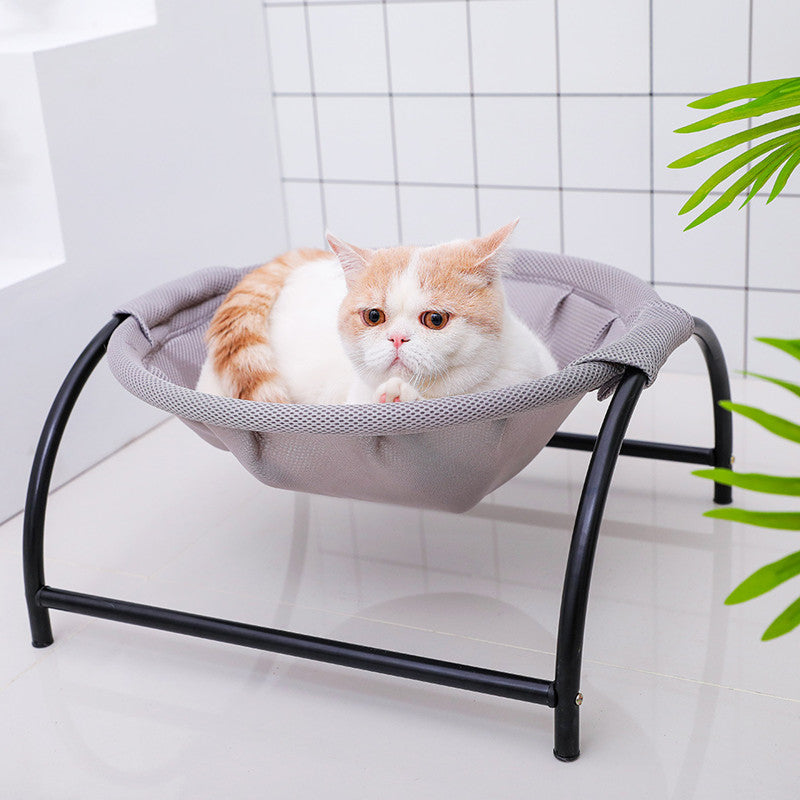 The Ultimate Pet Camping Bed for Adventures